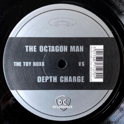 The Octagon Man vs. Depth Charge - The Toy Boxx - 10"